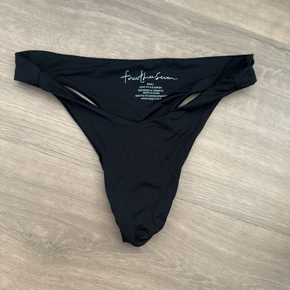 Black Bikini bottoms